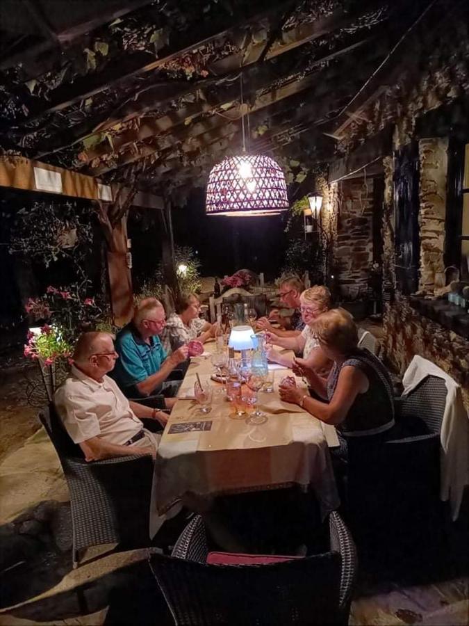 La Maison Bleue Juillac  エクステリア 写真