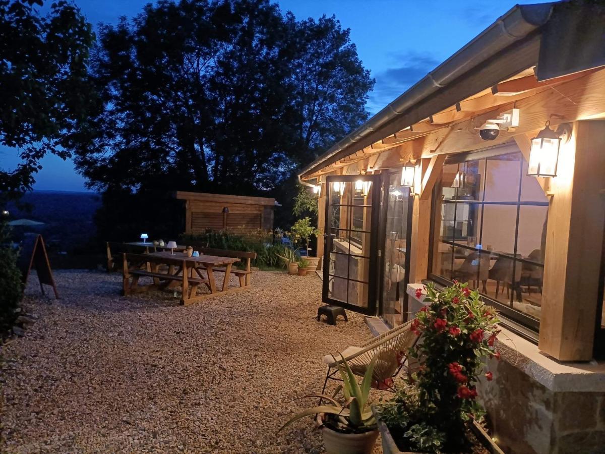 La Maison Bleue Juillac  エクステリア 写真