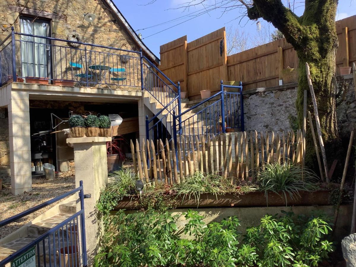 La Maison Bleue Juillac  エクステリア 写真