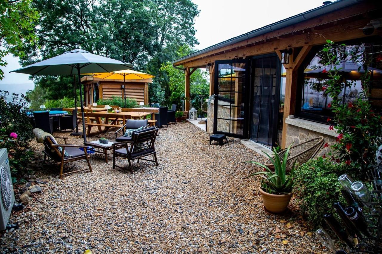 La Maison Bleue Juillac  エクステリア 写真