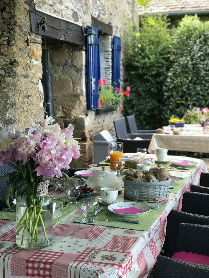 La Maison Bleue Juillac  エクステリア 写真